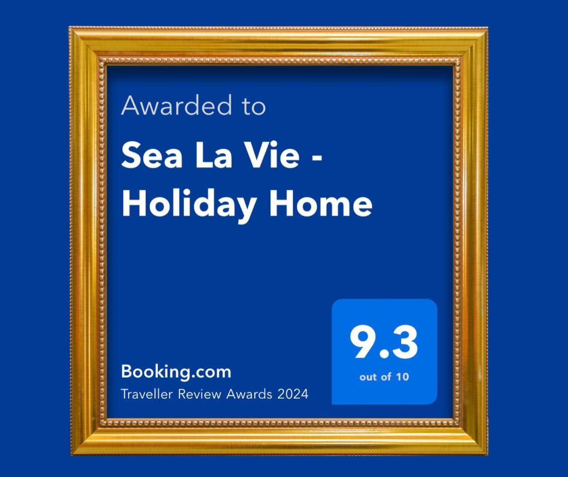 Sea La Vie - Holiday Home Албион Екстериор снимка