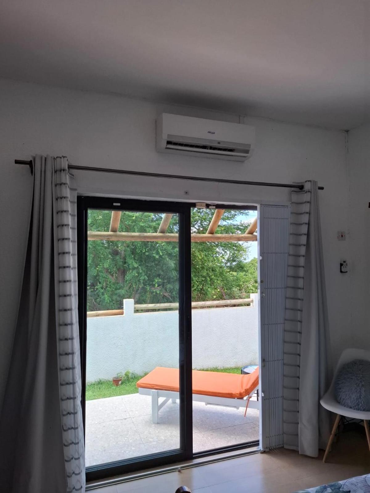 Sea La Vie - Holiday Home Албион Екстериор снимка